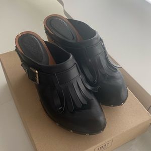 GUC. Madewell Leather and Wood Kiltie Clogs